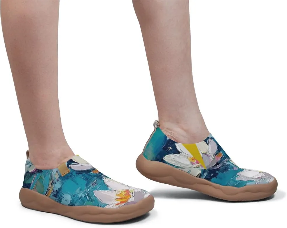 Women's Art Travel Shoes Slip-on Loafers Comfortable, Light and Fashionable Sneakers